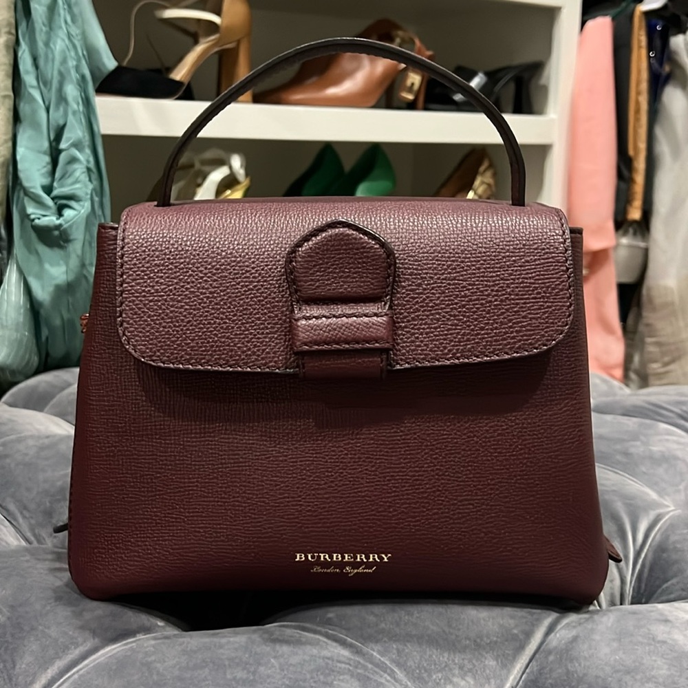 Derby Calfskin House Check Medium Camberley Mahogany Red